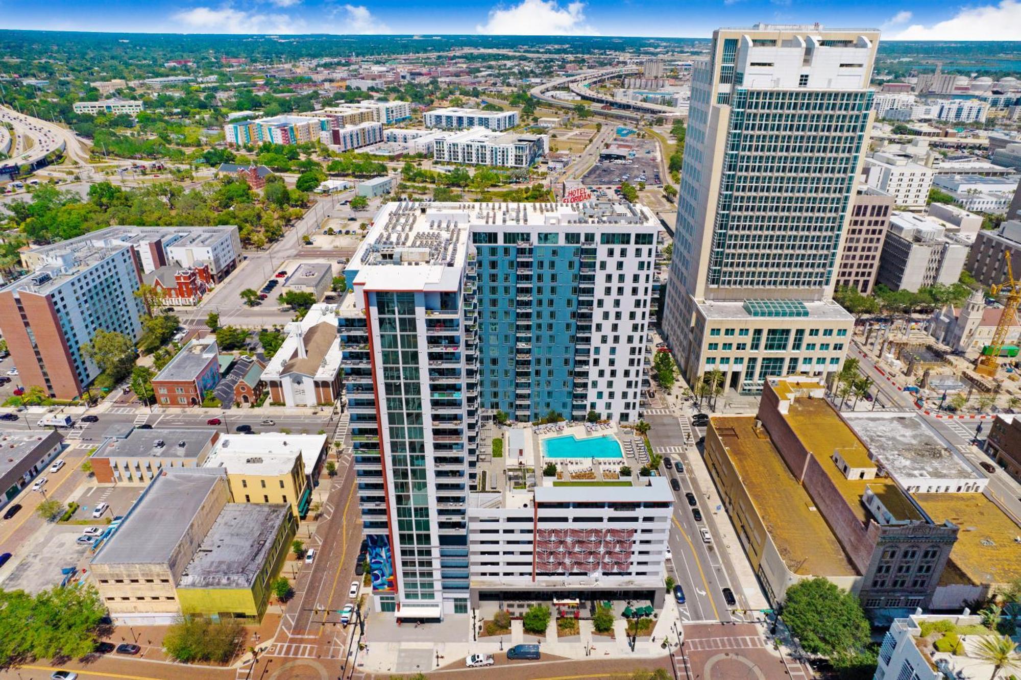 Downtown Tampa Gem 1-Bd W/Pool, Gym, & Sky Lounge Appartement Buitenkant foto